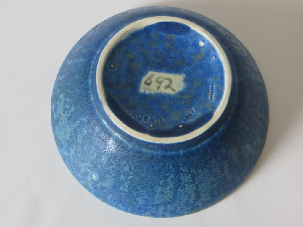 Experimental bowl with trial number.